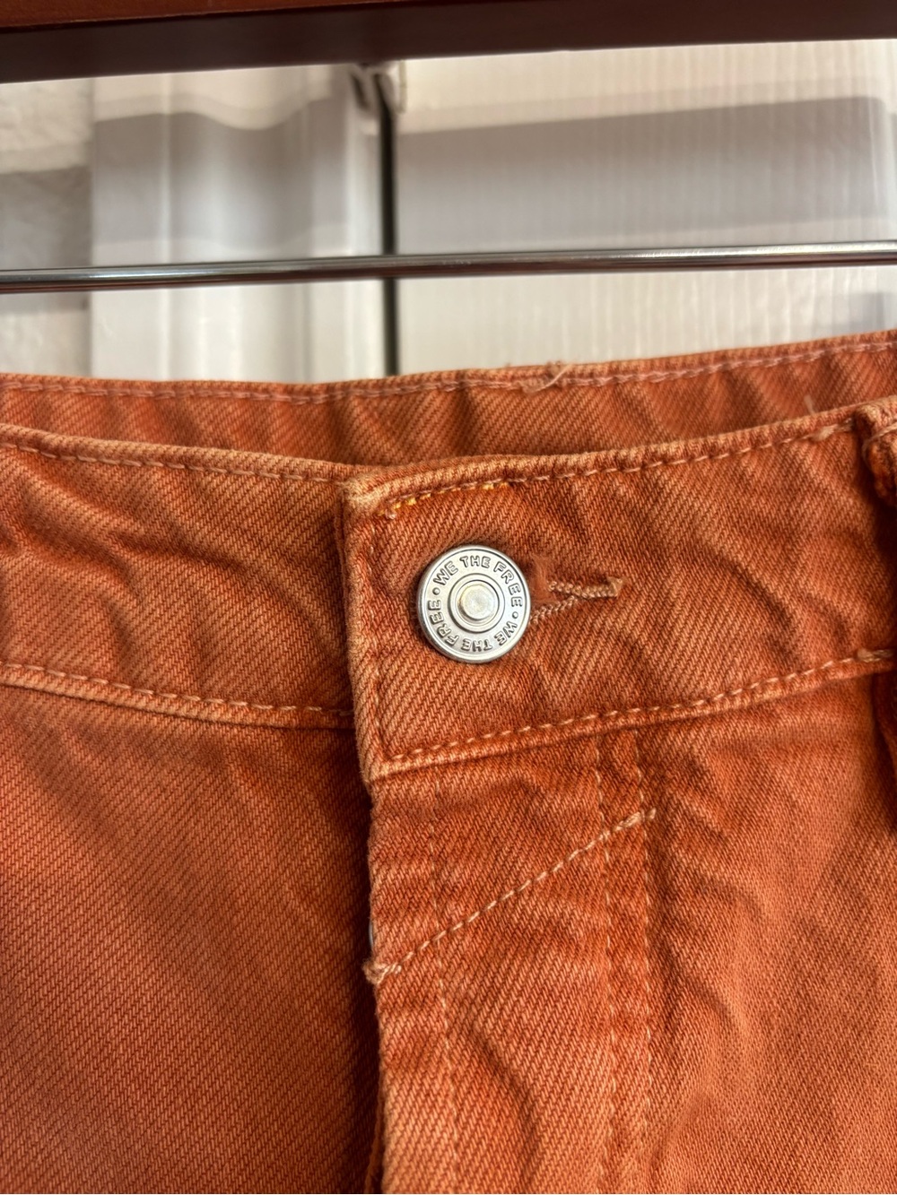 We The Free Minimalist Moxie Barrel Jeans in Dusted Clay Size 33 - Picture 8 of 11